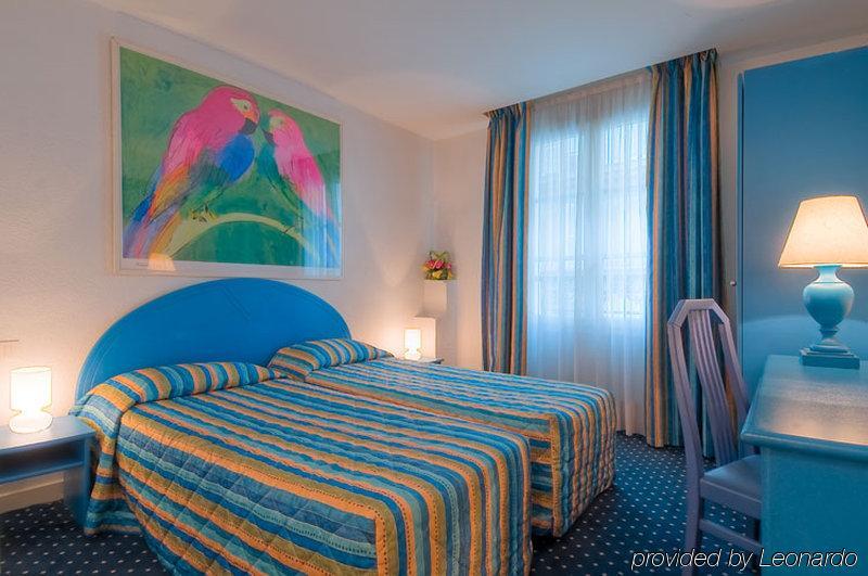 Hotel Croix De Malte París Habitación foto
